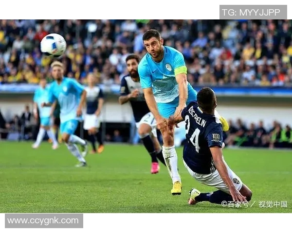 卢加诺与基辅的对决解析：战术布局与球员表现的全面评估